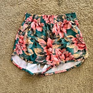 Show me your Mumu high waisted shorts